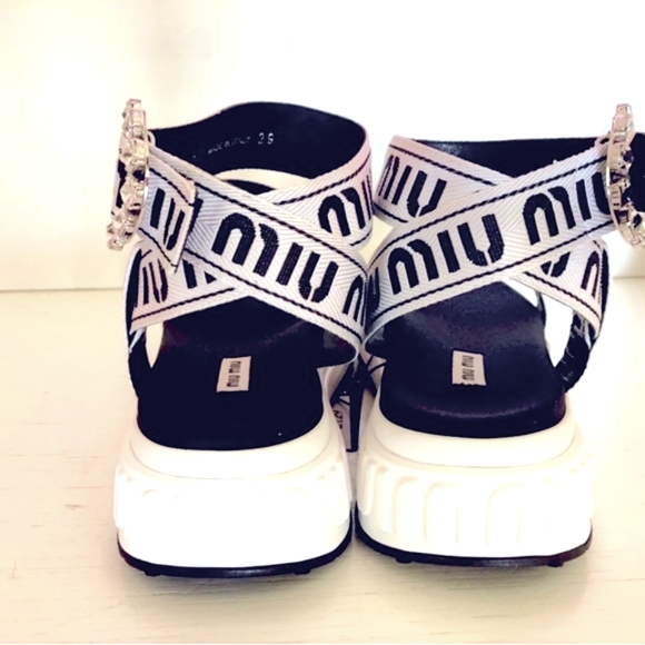 Miu Miu Sandals Size 39 - Picture 2 of 10